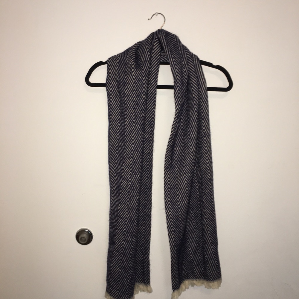 Winter scarf